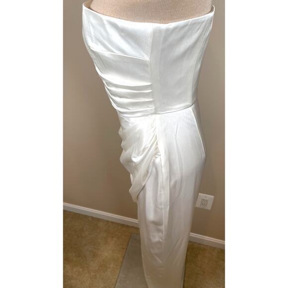 Sau Lee Priyanka Ivory White Strapless Ruched Satin Maxi Dress Size 6 - Picture 8 of 12
